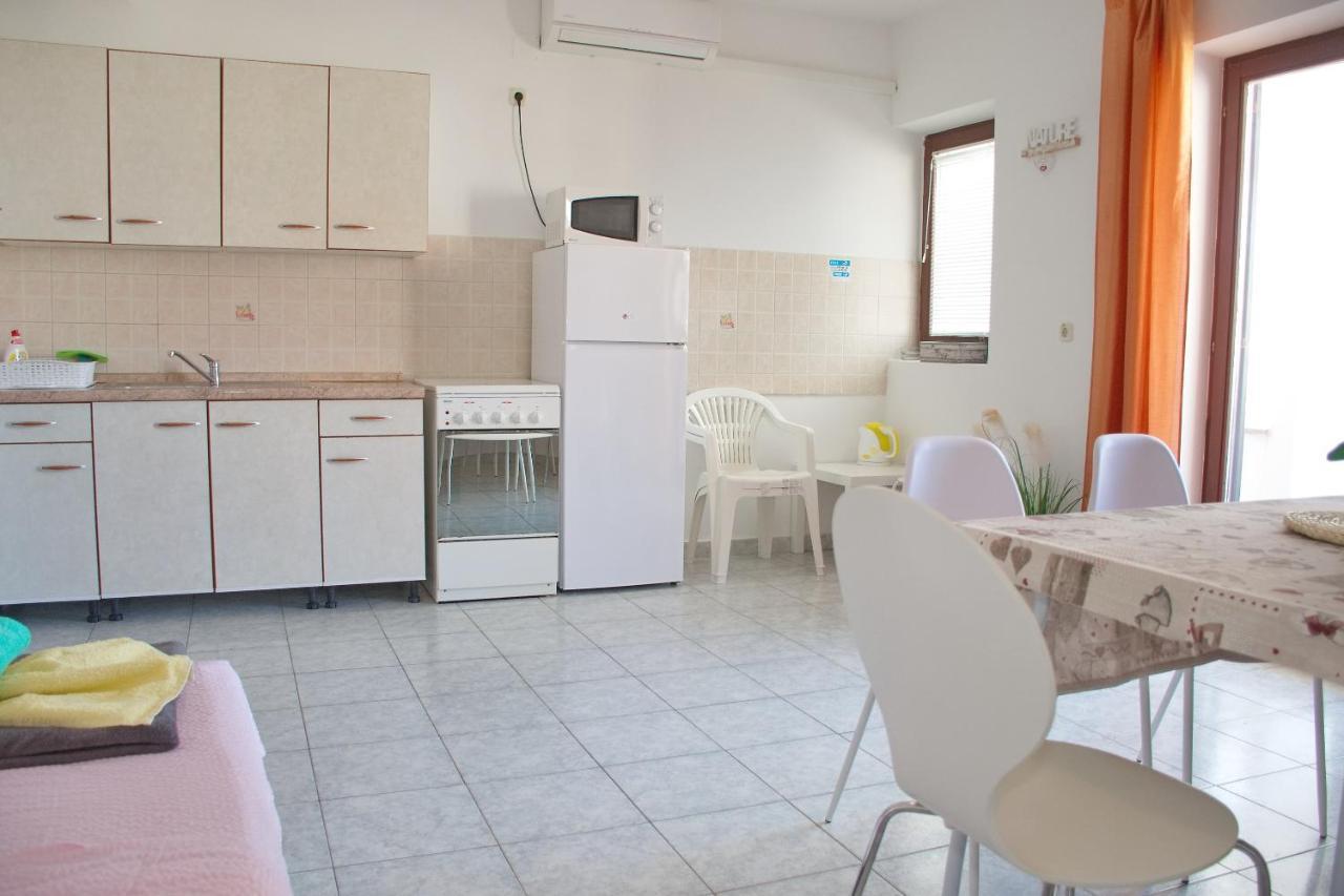 Apartments Summersong Novalja Luaran gambar